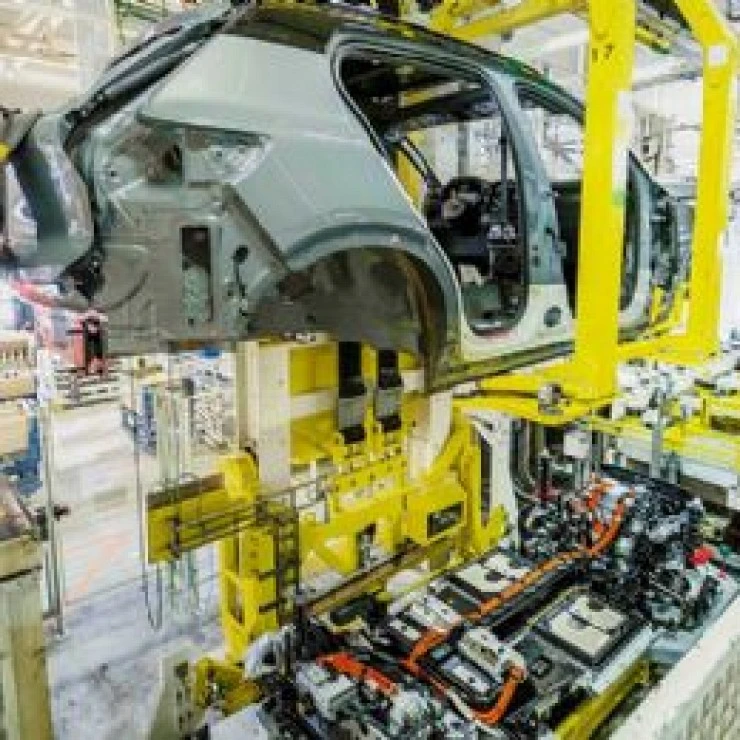 Volvo se alía con Daimler para desarrollar camiones movidos por hidrógeno