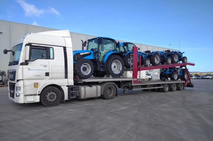 Transporte de tractores